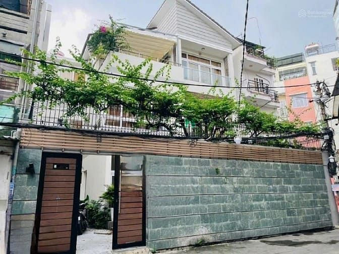 Hình ảnh Biệt Thự 3 Tầng Thự Khuôn Đất Rất Đẹp 14x18 Đường Lê Văn Sỹ Quận 3