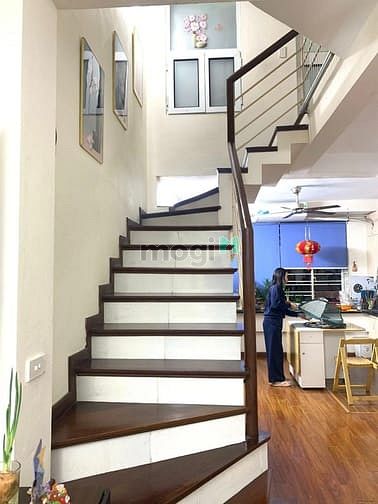 Hình ảnh Bán nhà 5T phố Quan Nhân - TX, phân lô ô tô tránh. 42m 11.4 tỷ.
