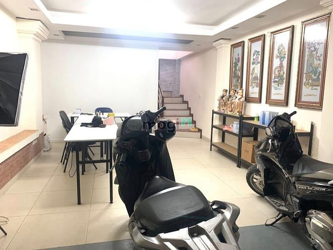 Hình ảnh Bán nhà 5T phố Quan Nhân - TX, phân lô ô tô tránh. 42m 11.4 tỷ.