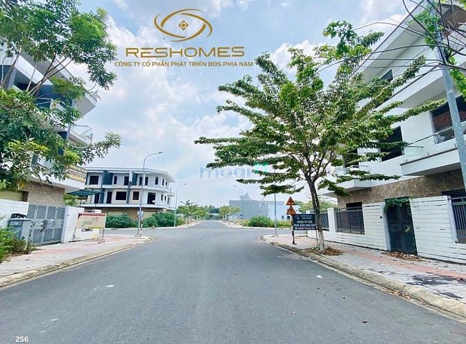 Hình ảnh Bán GẤP cặp đất tái định cư đường F5 KDC Bửu Long 3