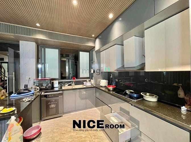 Hình ảnh 🌼PENTHOUSE 2PN/2WC-135M2 Balcon View Chill, Nguyễn Hữu Cảnh_BT🌻