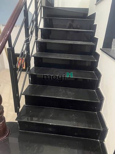 Hình ảnh Bán nhà sát khu Tên Lửa 4*21 1tret 1 lầu