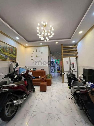 Hình ảnh Bán nhà 2 tầng Nguyễn bặc phường 3 Tân bình