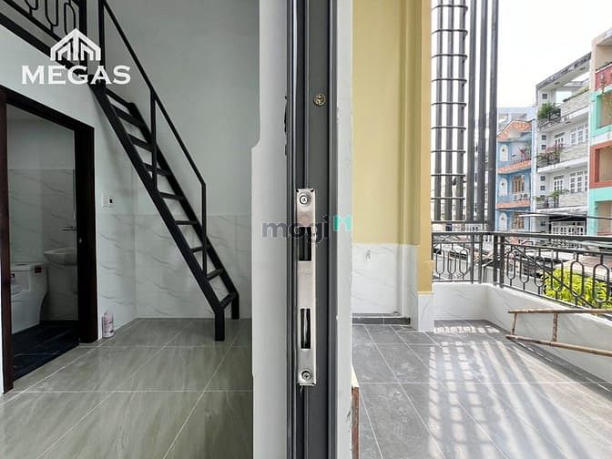 Hình ảnh HÀNG ĐỘC QUYỀN - Duplex Ban Công Ngay Dương Quảng Hàm