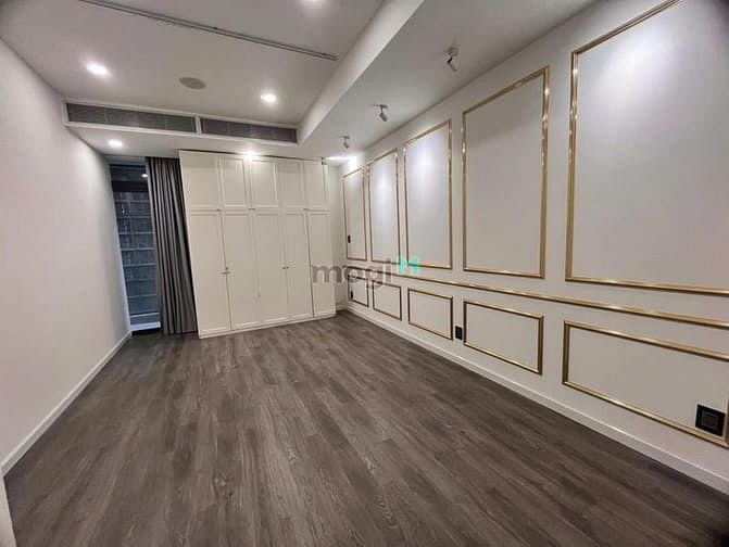 Hình ảnh Cho thuê tòa nhà 5 tầng Quận 3