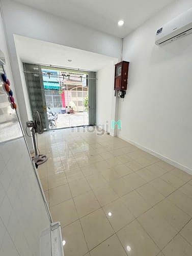 Hình ảnh Cho Thuê Mặt Bằng Kinh Doanh Tại Trung Tâm Q3