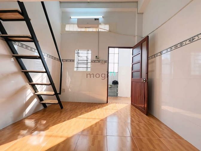 Hình ảnh Trống Phòng Có Máy Lạnh Ngay Đặng Văn Sâm P2 Tân Bình
