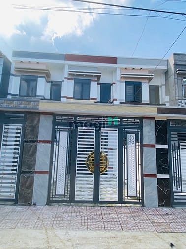 Hình ảnh Nhà 2 tầng mới 100% gần thủ Đức