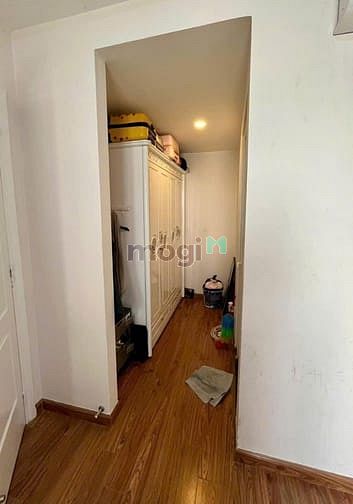 Hình ảnh Chung cư Emmaral, Bờ Bao Tân Thắng, TP: 86m2, 3pn, nội thất mới, 15tr