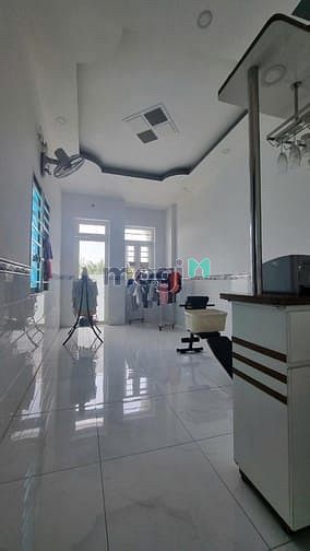 Hình ảnh MT lô góc Lưu Hữu Phước 84m2 4x21 4 tầng vuông vức, view sông, 6.7 tỷ