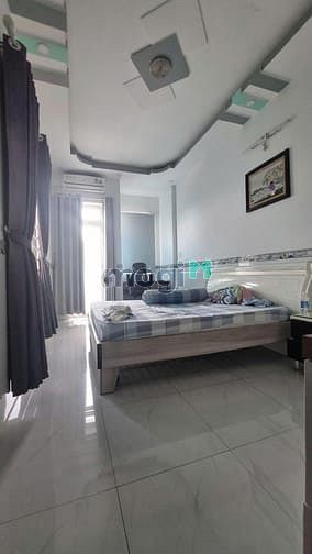 Hình ảnh MT lô góc Lưu Hữu Phước 84m2 4x21 4 tầng vuông vức, view sông, 6.7 tỷ
