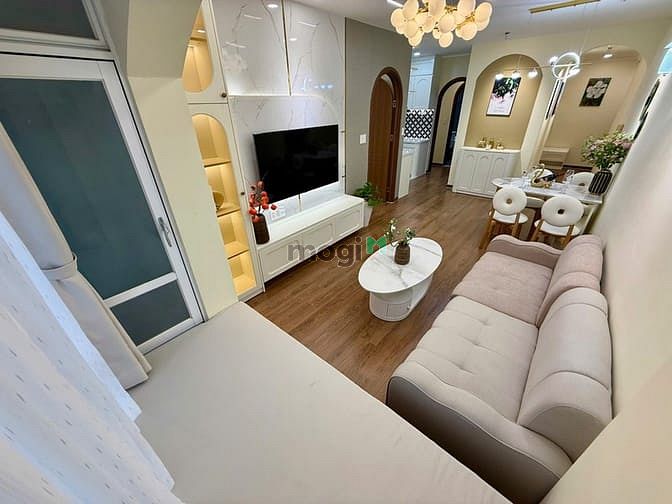 Hình ảnh Cho thuê Trang Chủ MB66.COM / Đăng Ký Tặng 66K Sky Garden 3, mới decor DT: 70m2, 2PN, 2WC, giá 1triệu