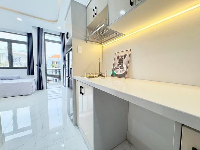 Hình ảnh Căn Hộ Full Nội Thất Có Ban Công tại Phú Nhuận