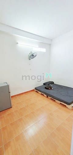 Hình ảnh STUDIO giá rẻ chỉ 3.000.000 - WC riêng - gần EMART Phan Văn Trị