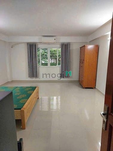 Hình ảnh Phòng có thang máy, 35m2, có nội thất, khu Đảo Kim Cương P.Tml Q.2