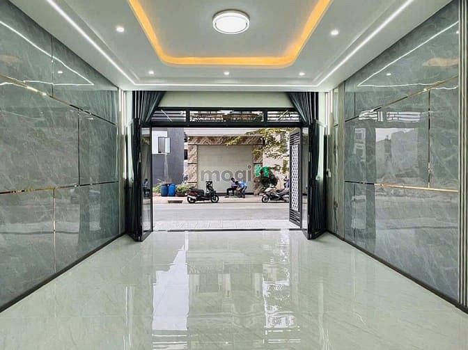 Hình ảnh Nhà mới 100% gần thủ đức nhà vip