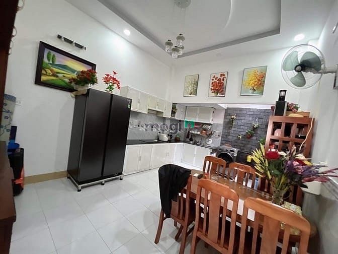 Hình ảnh Bán Nhà 2 Tầng ,BTCT ,60M2 , Hẻm 4M ,SAT MT -Phú Thuận ,Quận 7