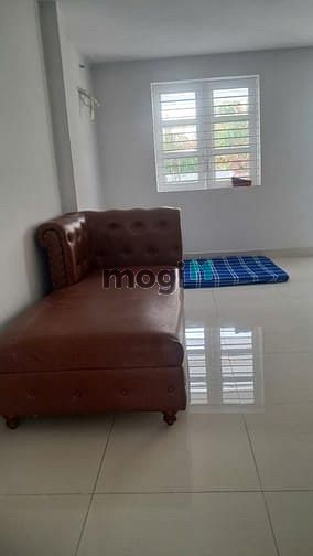 Hình ảnh Cho thuê CHDV ngay gần Thảo Điền , khu dân trí, thoáng mát, giá rẻ