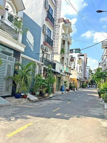 Hình ảnh Tìm chủ sở hữu lô đất đẹp hẻm 427/ Lê Văn Qưới, 4 x 18.2m vuông vức.