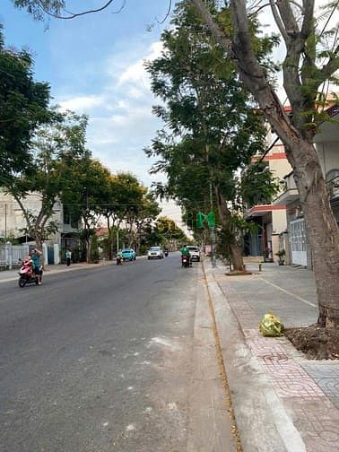 Hình ảnh Gia đình không sử dụng cần sang nhượng.
