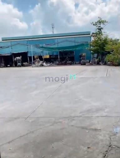 Hình ảnh Cho thuê 4500m2 MTQL1A làm kho bãi, Kinh doanh P.BHH, Bình Tân