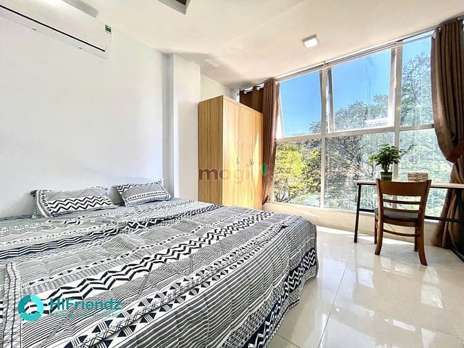 Hình ảnh Cho thuê studio thoáng mát - bao view ngay trục phan đăng lưu