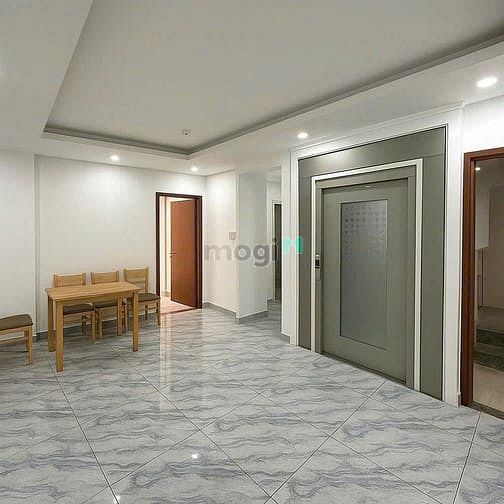 Hình ảnh Cho thuê nhà 702/3A Sư Vạn Hạnh, Phường 12, Quận 10