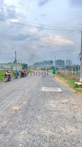 Hình ảnh Đất shr xây dựng ngay mt xts6 gần vành đai3!!!