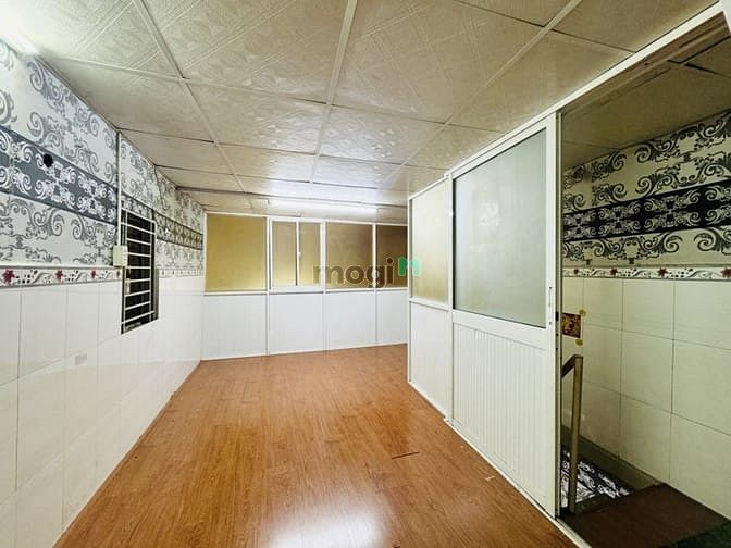 Hình ảnh Lò Siêu 21m2 Giá 2,6 tỷ Quận 11