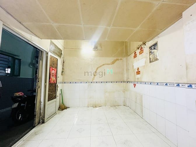 Hình ảnh Lò Siêu 21m2 Giá 2,6 tỷ Quận 11