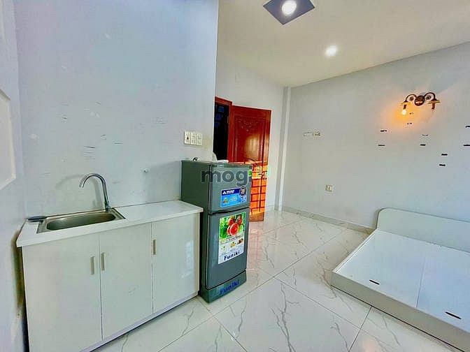 Hình ảnh Phòng thoáng mát đường Chiến Lược, giá từ 3tr3