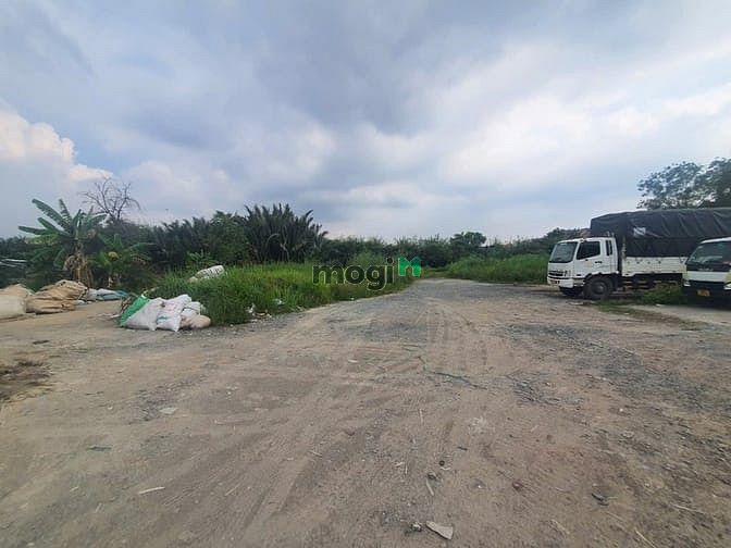 Hình ảnh Bán đất Q9 Dt 4500m2 có 2400m2  thổ cư Giá 190 tỷ
