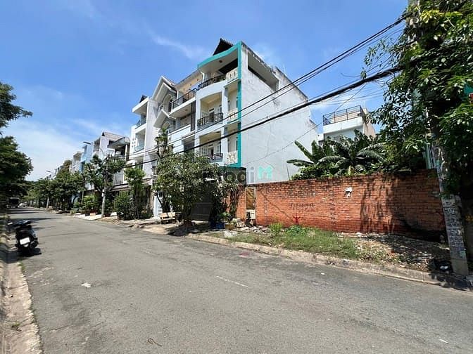 Hình ảnh Bán 2 Nền Đất MT Đường số 25, Khu Tên Lửa, 10x20, 23.5 Tỷ, Đối diện CV