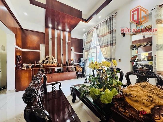 Hình ảnh Biệt thự siêu đẹp tâm huyết gia chủ 268m2 giá 11 tỷ cần bán P.Tân Mai