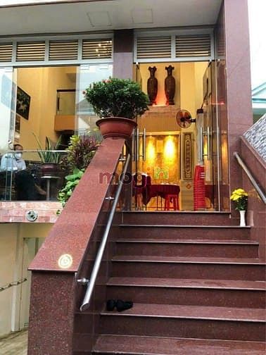 Hình ảnh Bán nhà 1 hầm 4 tầng - thang máy - Phạm Văn Đồng - chỉ 12.9 tỷ