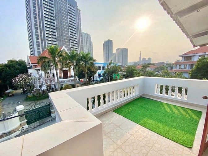 Hình ảnh Cho thuê Biệt thự 20x35 đường Nguyễn Ư Dĩ, phường Thảo Điền, Quận 2