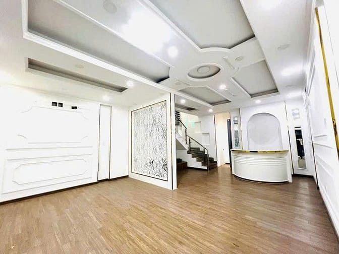 Hình ảnh Cho thuê nhà nguyên căn lê văn sỹ