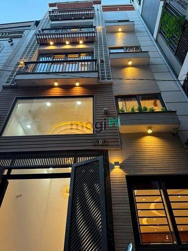 Hình ảnh Khu phố phân lô - nhà xây mới full nội thất