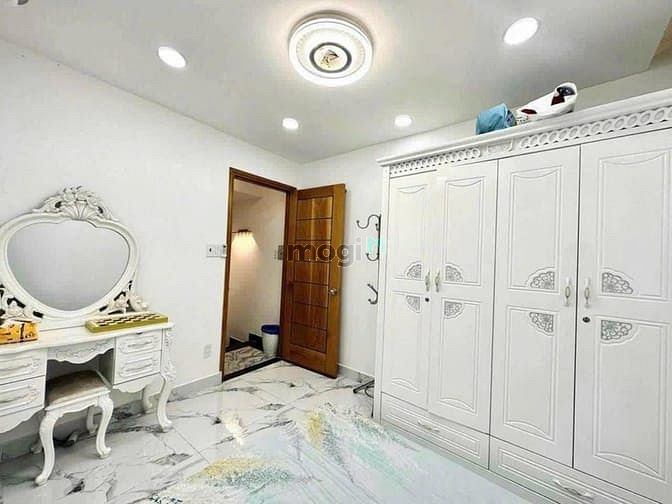 Hình ảnh Siêu Phảm Mặt Tiền 4Tầng Cầm Bá Thước, P7, PN