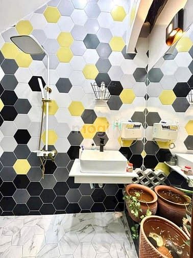 Hình ảnh Siêu Phảm Mặt Tiền 4Tầng Cầm Bá Thước, P7, PN