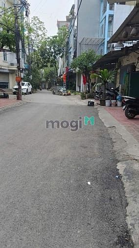 Hình ảnh bán đất phân lô liền kề Mậu Lương- 50m2 giá 10,3 tỷ, đất vuông k lỗi