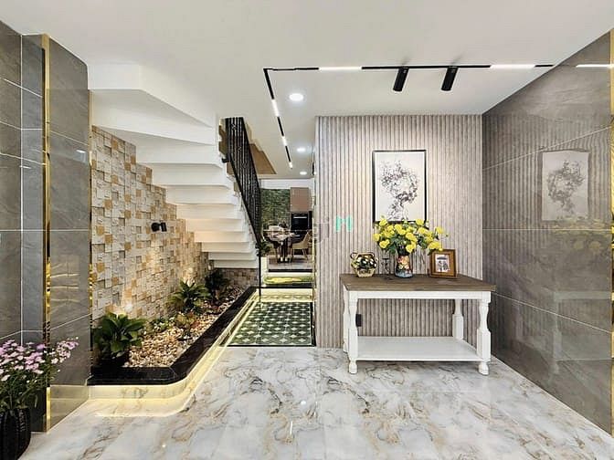 Hình ảnh Chú Kiệt cần bán nhà riêng tại Đ. Kỳ Đồng, P9,Q3,86m2,5TY790tr, SHR