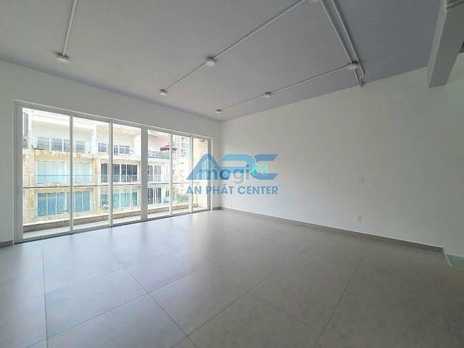 Hình ảnh Cho thuê Shophouse Sala mặt tiền lớn, hầm + 4.5 lầu, thang máy riêng
