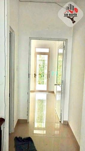 Hình ảnh Nhà (4m x 16m) 3 lầu 5 phòng ngủ, đường Lê Văn Quới