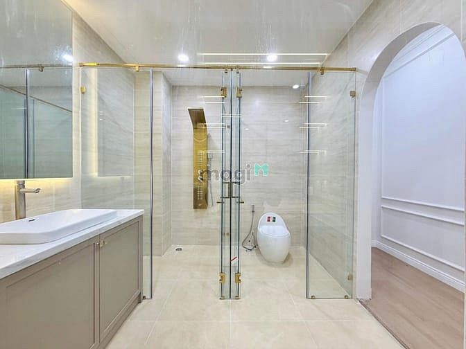 Hình ảnh Bán nhanh nhà hẻm Hoà Hoả, P4, Q10, DT 64m2, giá 4tỷ500tr, sổ riêng.