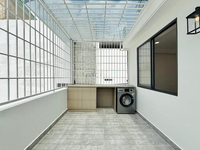 Hình ảnh Bán nhanh nhà hẻm Hoà Hoả, P4, Q10, DT 64m2, giá 4tỷ500tr, sổ riêng.
