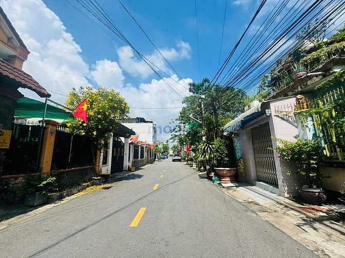 Hình ảnh Bán đất đường 6 phường Tân Tiến cũ cách Phan Trung 50m sổ hồng 188m2