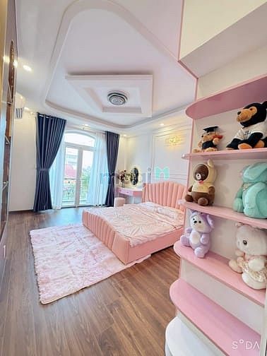 Hình ảnh Bán nhanh nhà ở Nguyễn Thiện Nhật - Q3, DT 80m2, giá 4tỷ590, sổ riêng.