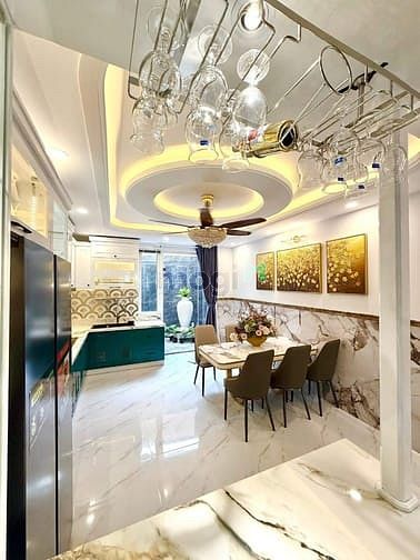 Hình ảnh Bán nhanh nhà ở Nguyễn Thiện Nhật - Q3, DT 80m2, giá 4tỷ590, sổ riêng.