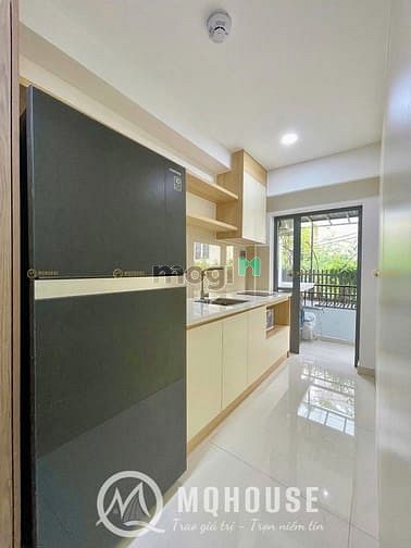 Hình ảnh Cho thuê CHDV tách bếp, ban công - Full nt mới 100% ngay khu Sân Bay